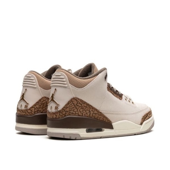 Air Jordan 3 "Light Orewood Brown" sneakers - Picture 3 of 5